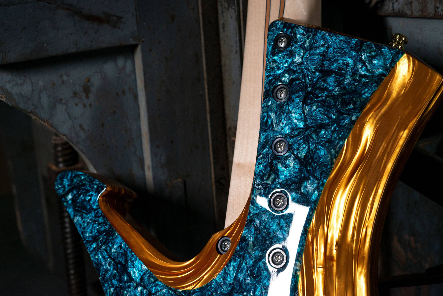 Basso Elettrico Python 5 - Azure/Gold
