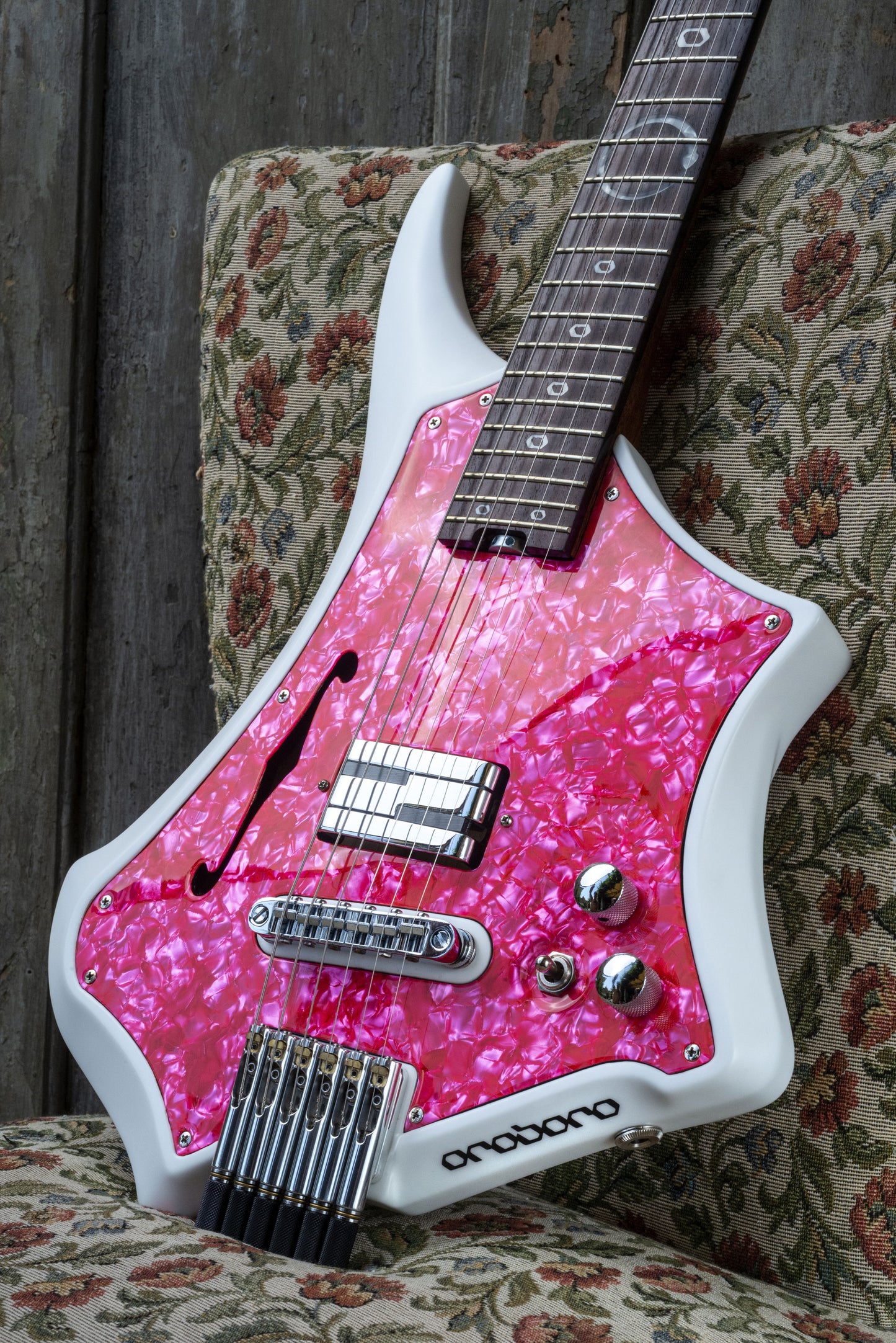 Chitarra elettrica Ecdisi 6 - Pink/White